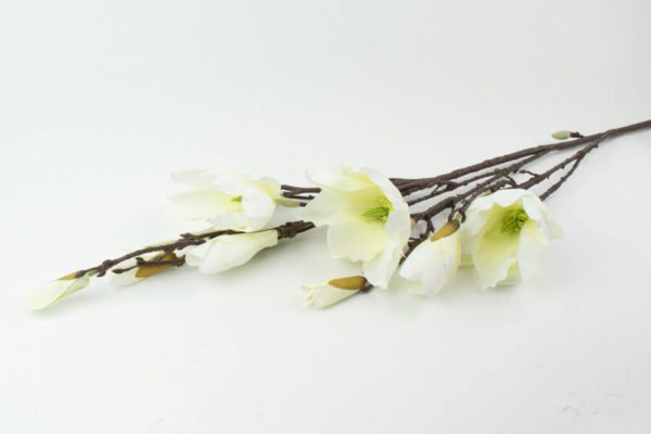 sztuczna gałązkowa magnolia