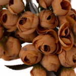 sztuczny pełnik w bukiecie