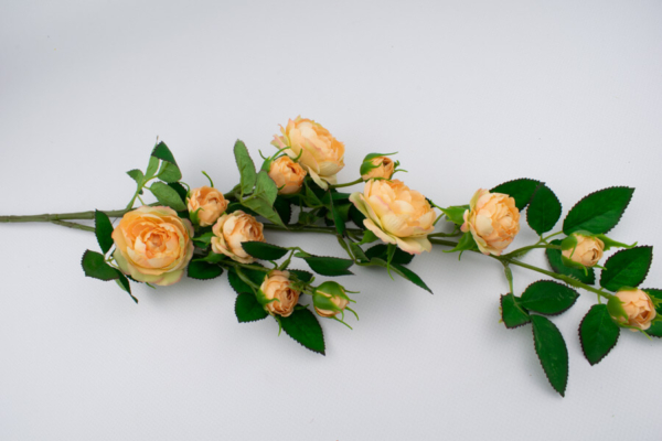 sztuczna roza galazkowa