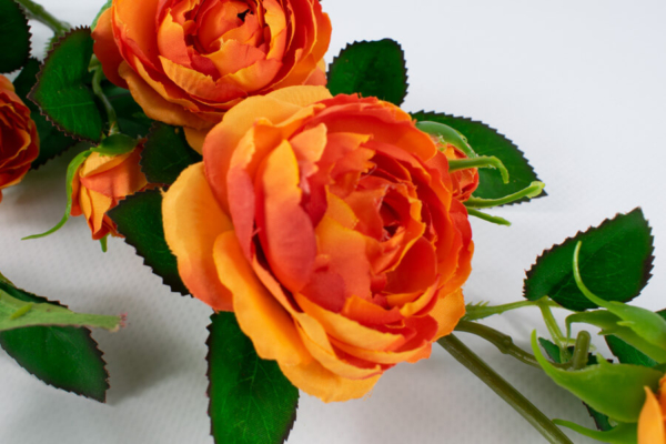 sztuczna roza galazkowa