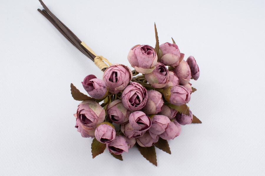 sztuczny bukiet pełnika